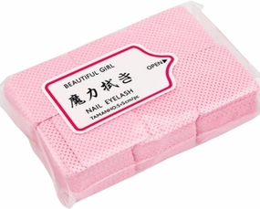 600Pcs Lint Free Nail Wipes for Gel Polish Remover and Eyelash Glue Cleanup – Soft Cotton Square Pads for Manicure Cleaning Tools – Pink Disposable Wipes for Nail Art and Beauty Care