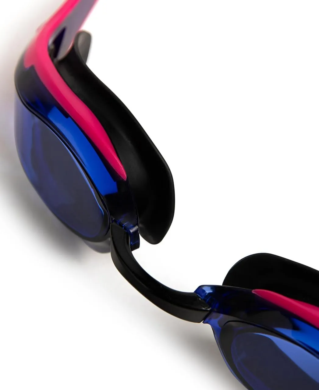 ARENA Unisex Cobra Edge Swipe Anti-Fog Racing Swim Goggles for Men and Women Polycarbonate Mirror/Non-Mirror Lens