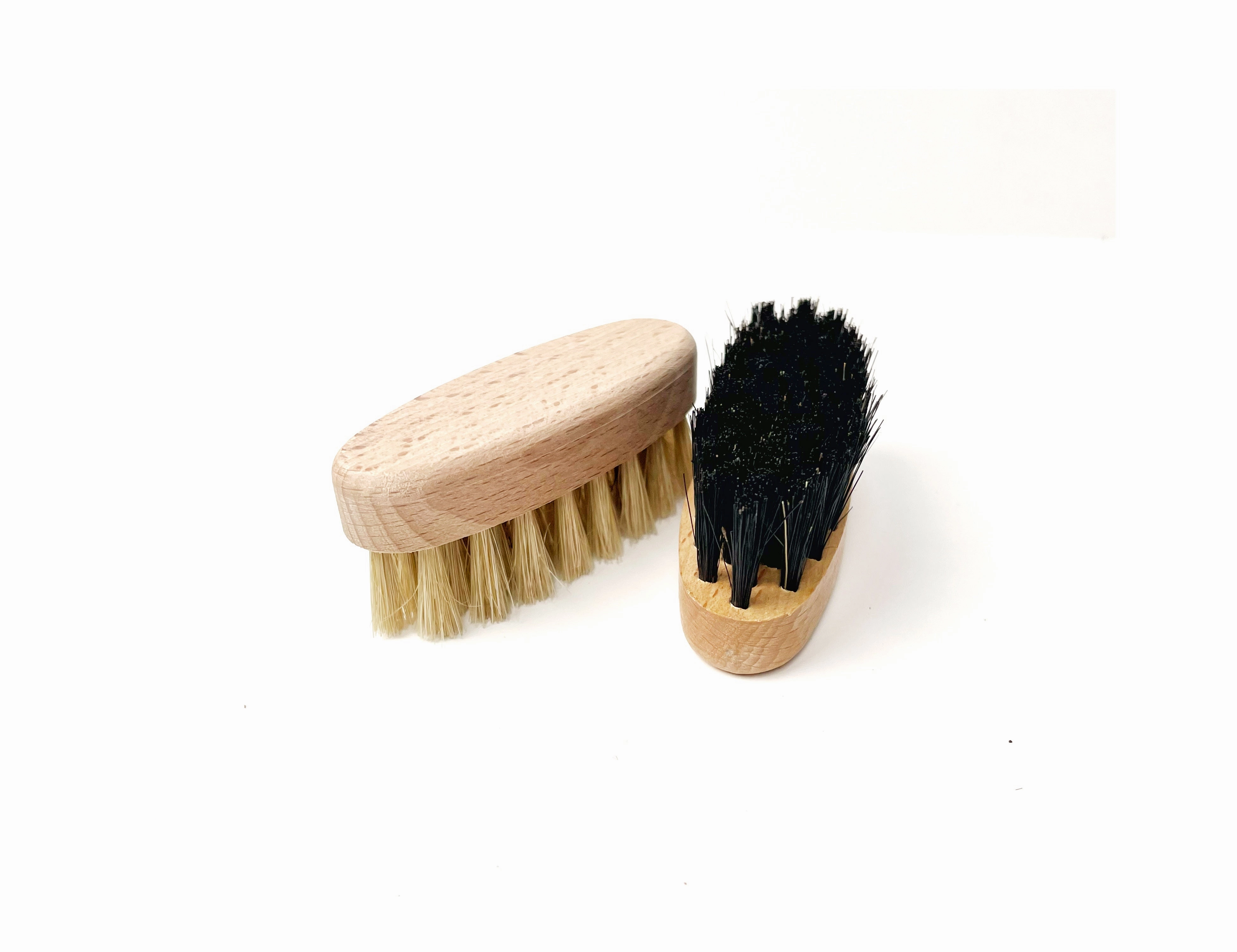 Bench brushes