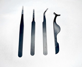 Black Stainless Steel Eyelash Tweezers Set 4PCS / Curved/Straight/Applicator