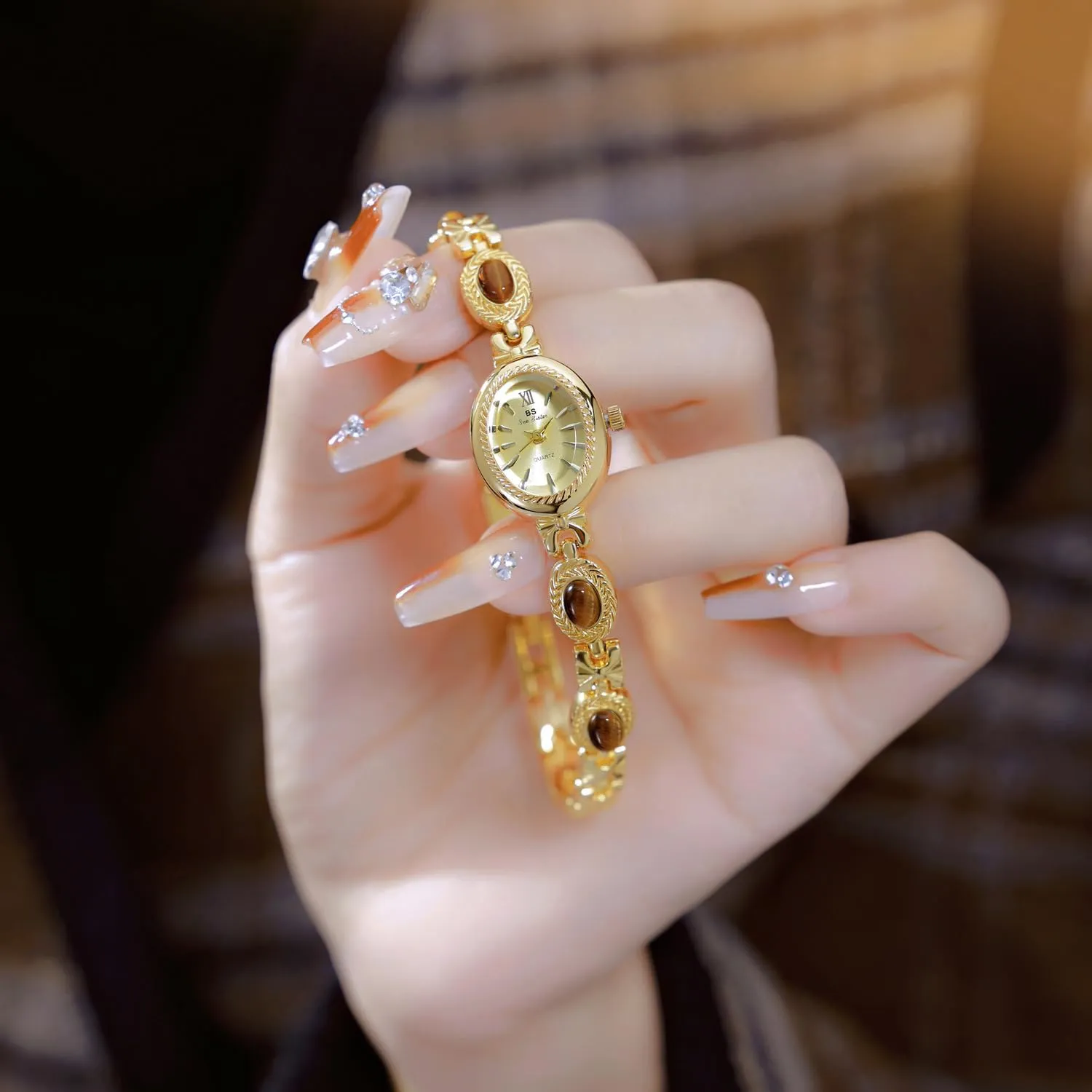 FANMIS Gold Tone Watches for Women with Small Vintage Bracelet Elegant Jade Oval Dial Dress Watch Fashion Quartz Wrist Watch Waterproof Watch