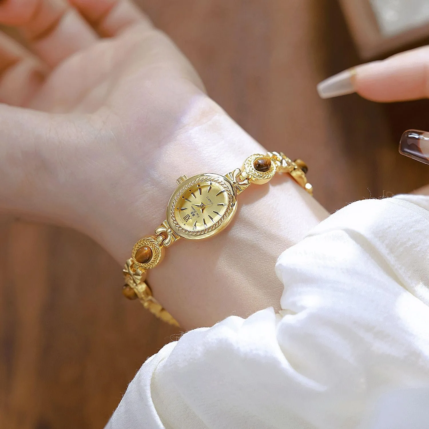 FANMIS Gold Tone Watches for Women with Small Vintage Bracelet Elegant Jade Oval Dial Dress Watch Fashion Quartz Wrist Watch Waterproof Watch