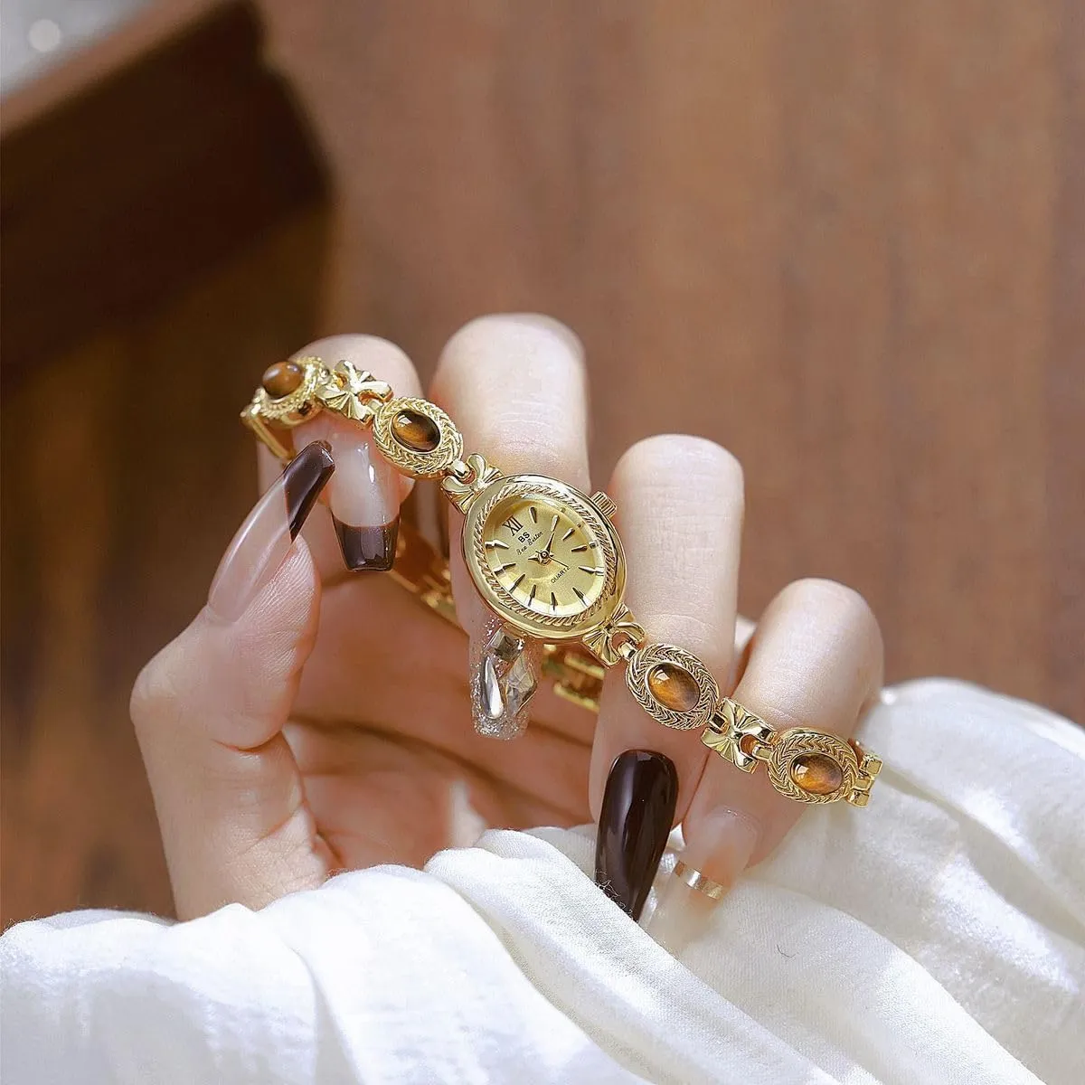 FANMIS Gold Tone Watches for Women with Small Vintage Bracelet Elegant Jade Oval Dial Dress Watch Fashion Quartz Wrist Watch Waterproof Watch