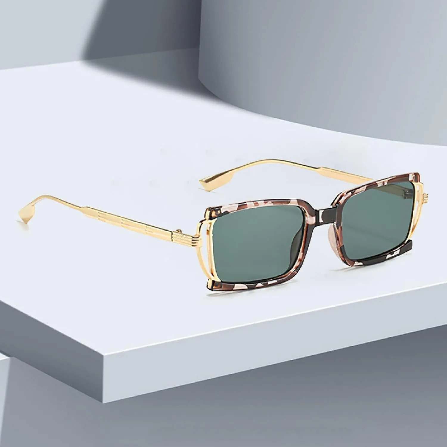 Fashion Sunglasses for Women Box Sunglasses with Small Dots on the Glass Legs and Metal Uv400