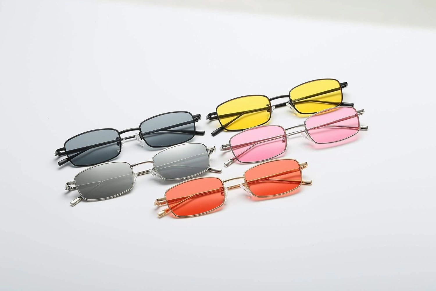 FEISEDY Vintage Small Rectangle Sunglasses Women Men Retro Trendy Square Metal Frame Sun Glasses B2295