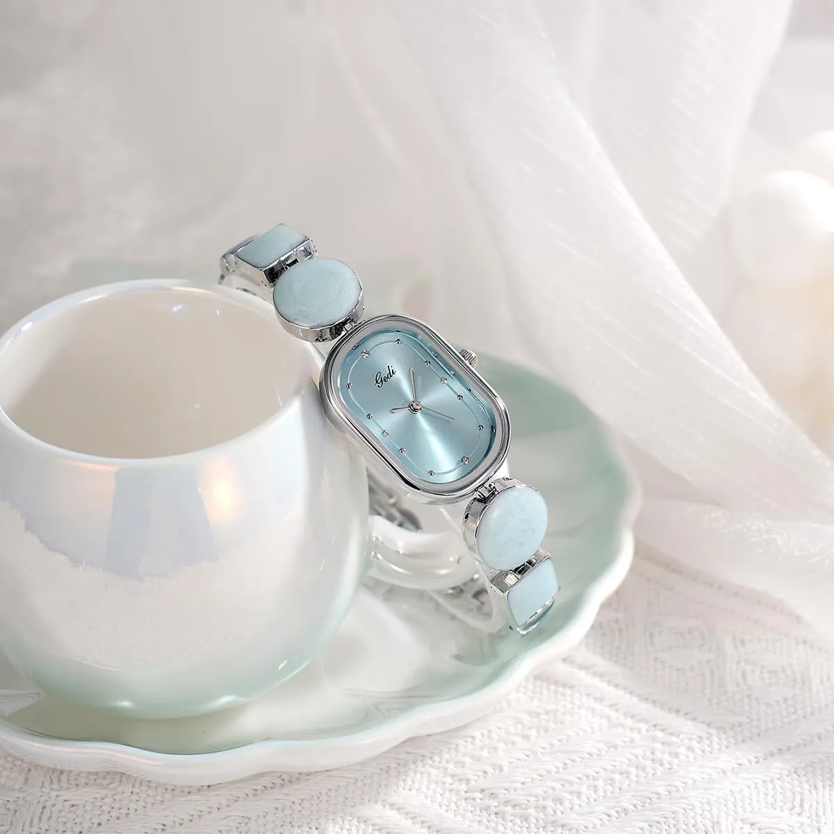 Gosasa Fashion Women's Quartz Watch - Elegant Irregular Bracelet Strap Analog Quartz Ladies Casual Dress Wristwatch with Oval Crystal Dial for Small Wrist