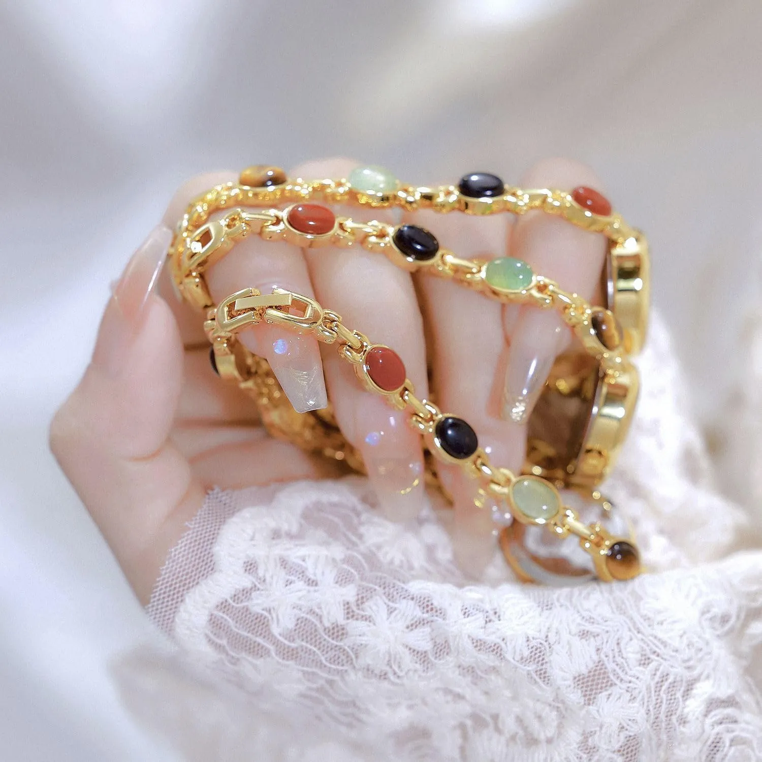 Gosasa Vintage Pearl Bracelet Watch for Women Elegant Small Oval Dial Jewelry Wristwatch Waterproof Dainty Gold Ladies Gift Watch for Mom Wife