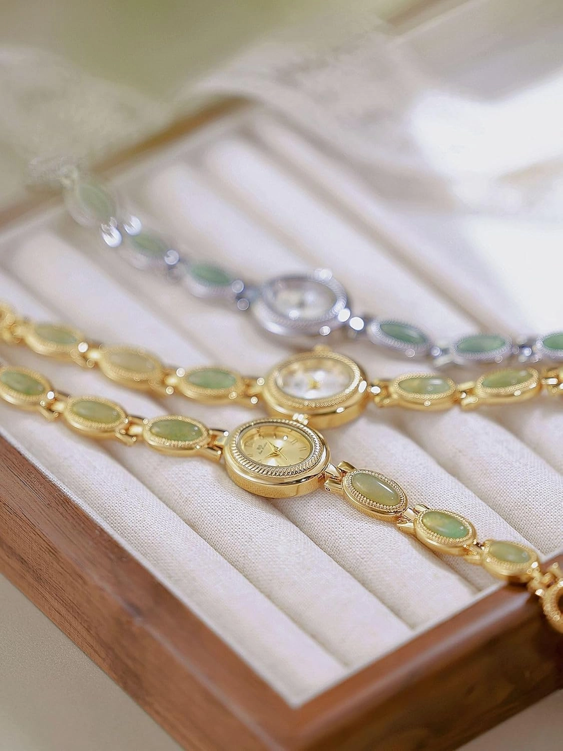 Gosasa Gold Watch for Women Vintage Bracelet Luxury Natural Gemstone Oval Dial Stainless Steel Waterproof Elegant Women's Analog Qaurtz Watch