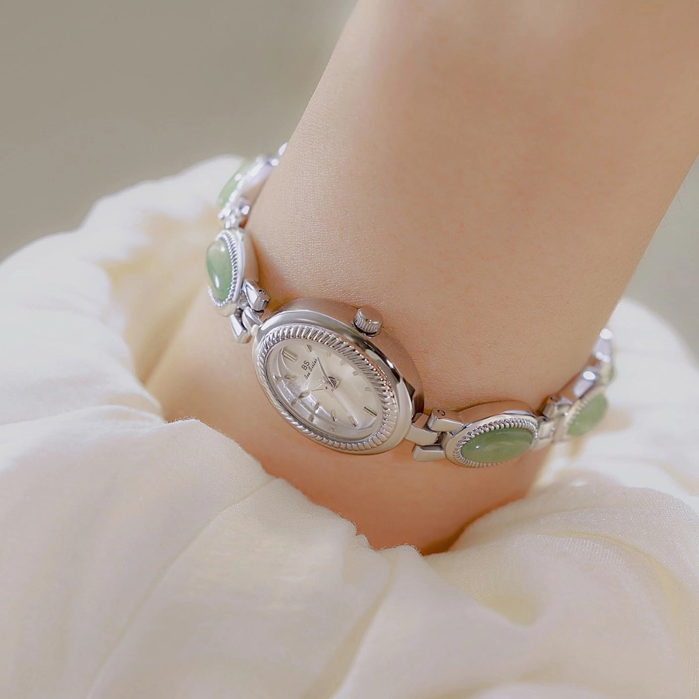 Gosasa Gold Watch for Women Vintage Bracelet Luxury Natural Gemstone Oval Dial Stainless Steel Waterproof Elegant Women's Analog Qaurtz Watch