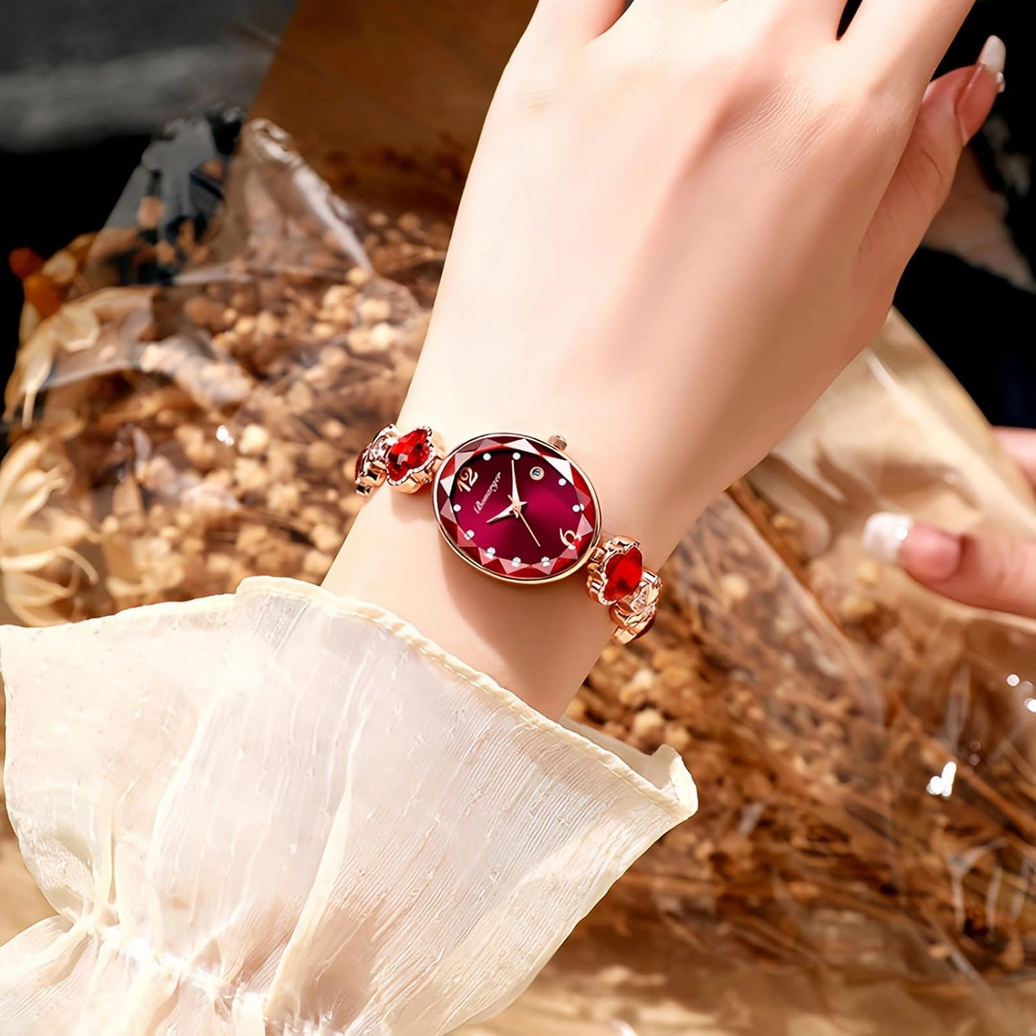 Gosasa Stylish Women's Bracelet Petal Oval Quartz Watch Luxury Elegant Dress Four-Leaf Clover Waterproof Ladies Diamond Wristwatch with Date