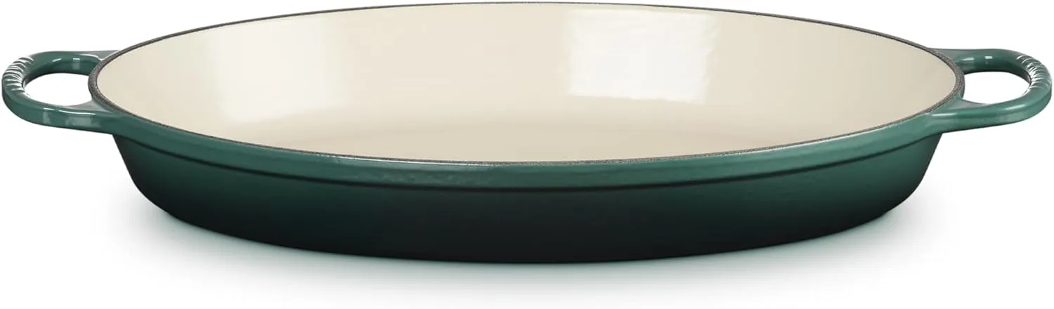 Le Creuset Enameled Cast Iron Signature Oval Baker, 3 qt., Artichaut