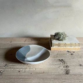 Porcelain oval bowl | Ebb