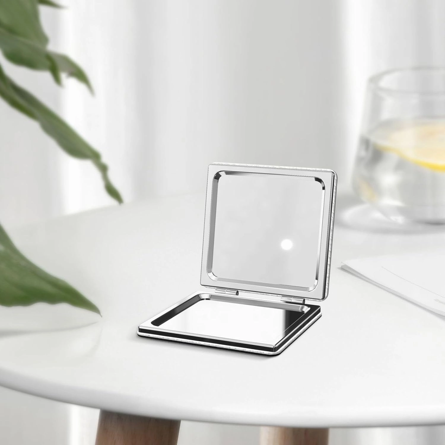 Portable Pocket Makeup Mirror Gold Exquisite Dragonfly Travel Cosmetic Mirror Square Print Magnifying Compact Mirror for Eyelash