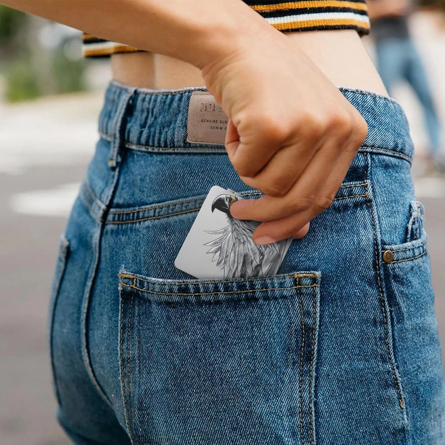 Portable Pocket Makeup Mirror Sketching an Eagle Travel Cosmetic Mirror Square Print Magnifying Compact Mirror for Eyelash