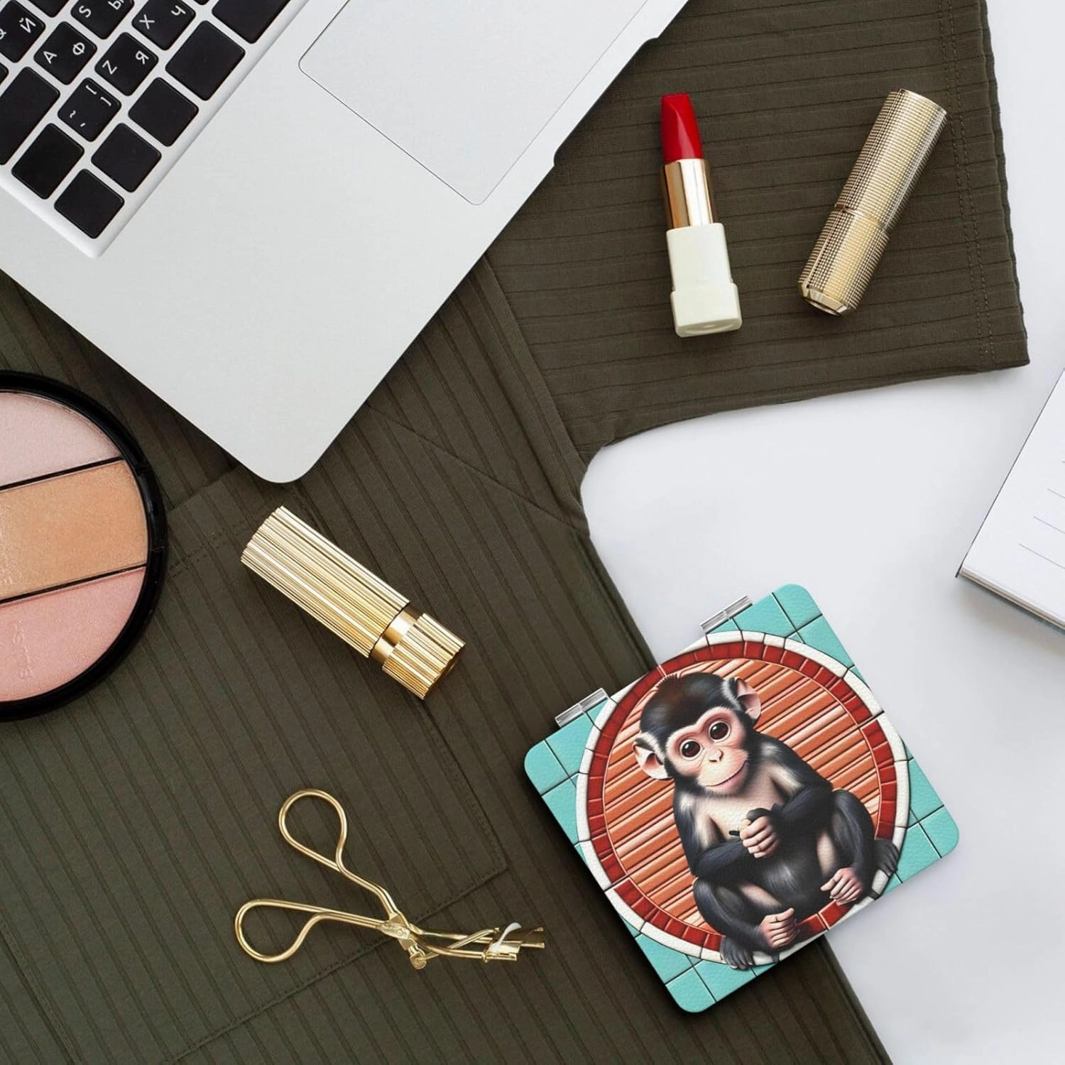 Portable Pocket Makeup Mirror The Silent Monkey Travel Cosmetic Mirror Square Print Magnifying Compact Mirror for Eyelash