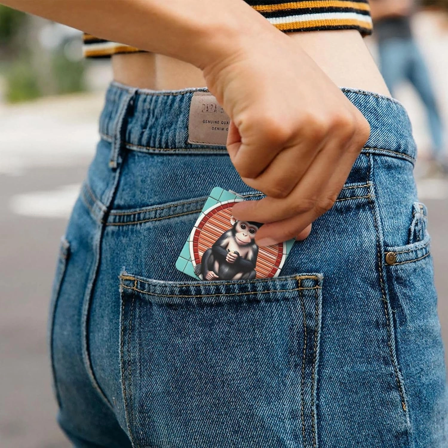 Portable Pocket Makeup Mirror The Silent Monkey Travel Cosmetic Mirror Square Print Magnifying Compact Mirror for Eyelash