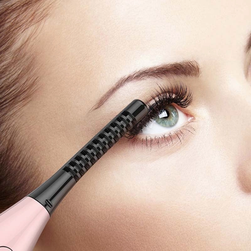 Rechargeable Heated Lash Curler - Digital - Long Lasting Results