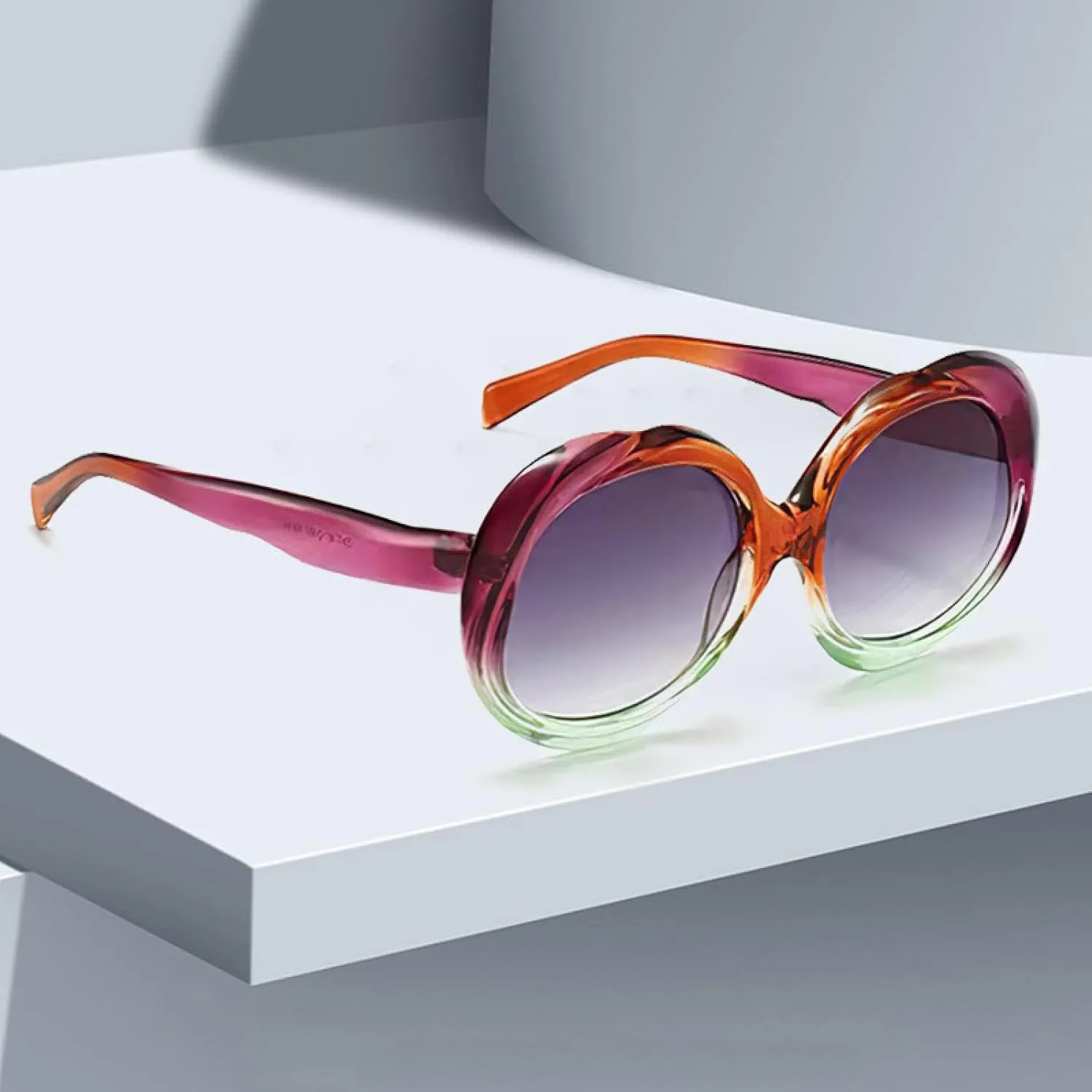 Retro Oval Metal Sunglasses for Women Luxury Fashion Female Sun Glasses Punk Uv400