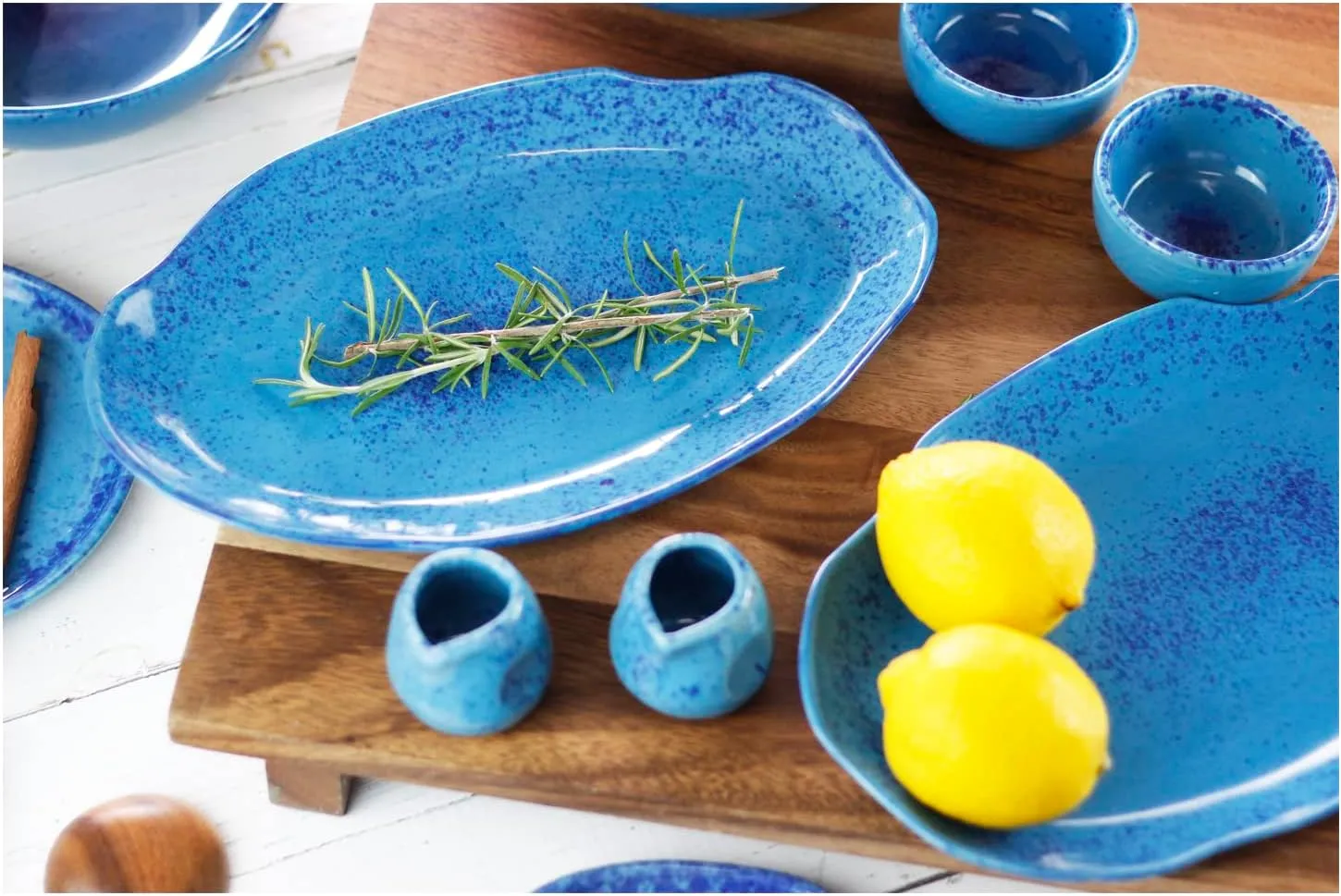 roro Hand-Molded Ceramic Stoneware Oval Dinner Plates Set of 2 - Coral Beach Blue, Speckled Design, 12.5" x 7.5" - Microwave, Oven, Dishwasher Safe, Restaurant-Grade, Prop 65 Compliant