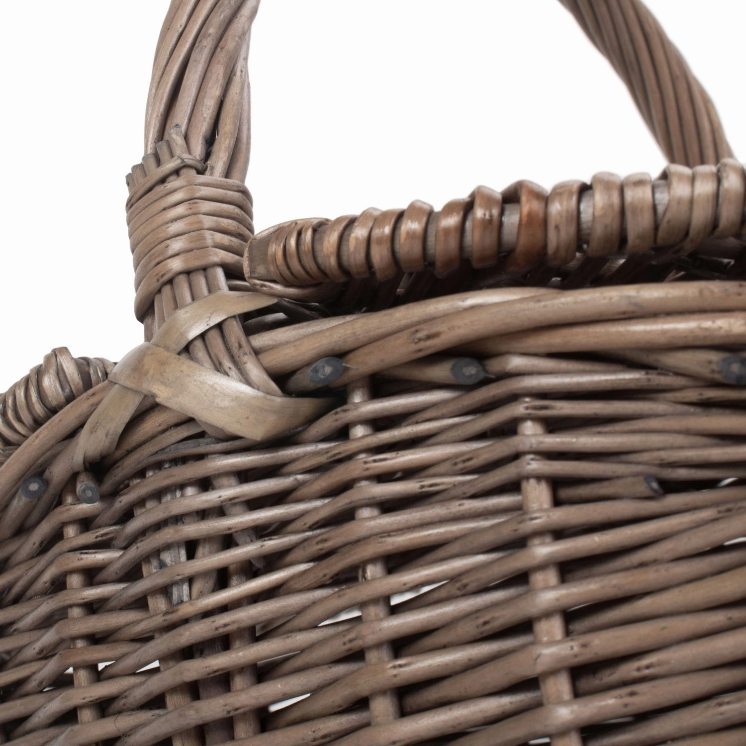 Small Antique Wash Finish Willow Oval Picnic Basket