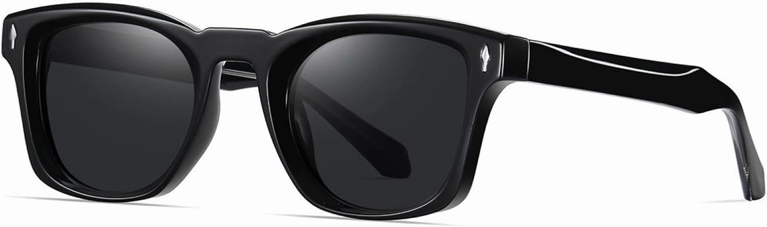 Small Frame Vintage Sunglasses Women for Men Male Sun Glasses Luxury Popular Punk Rivet Shades