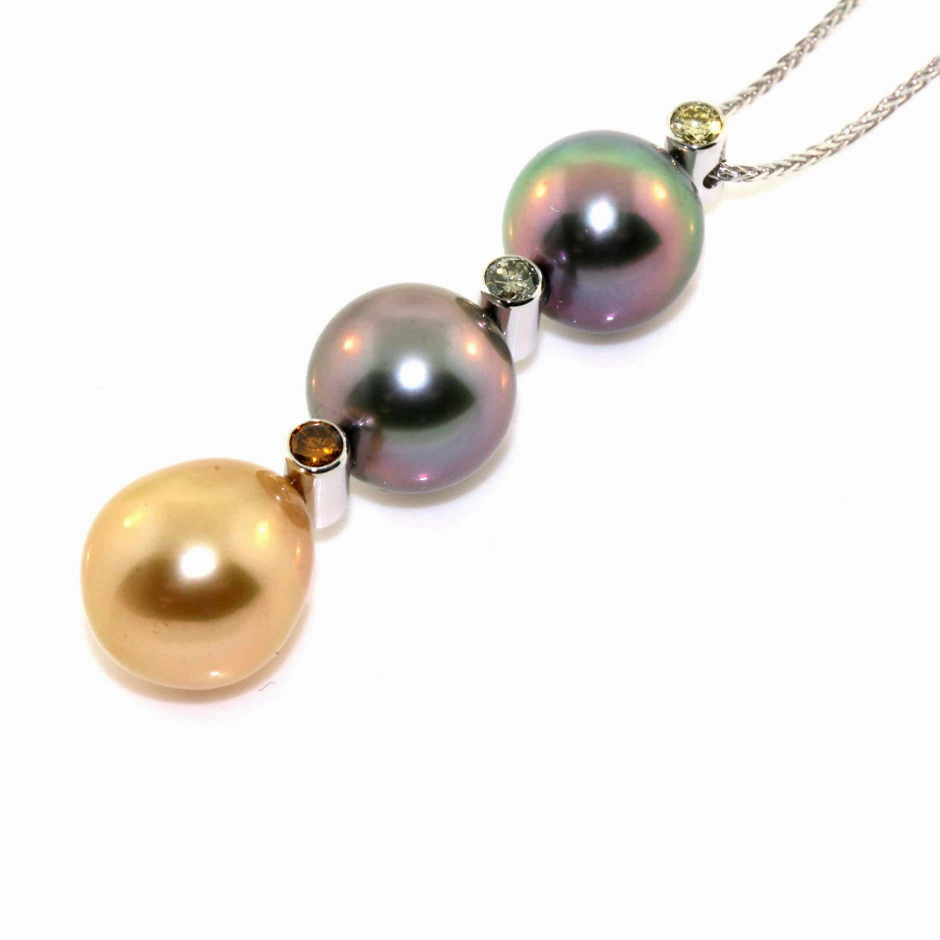 Tahitian Pearls and Coloured Diamonds