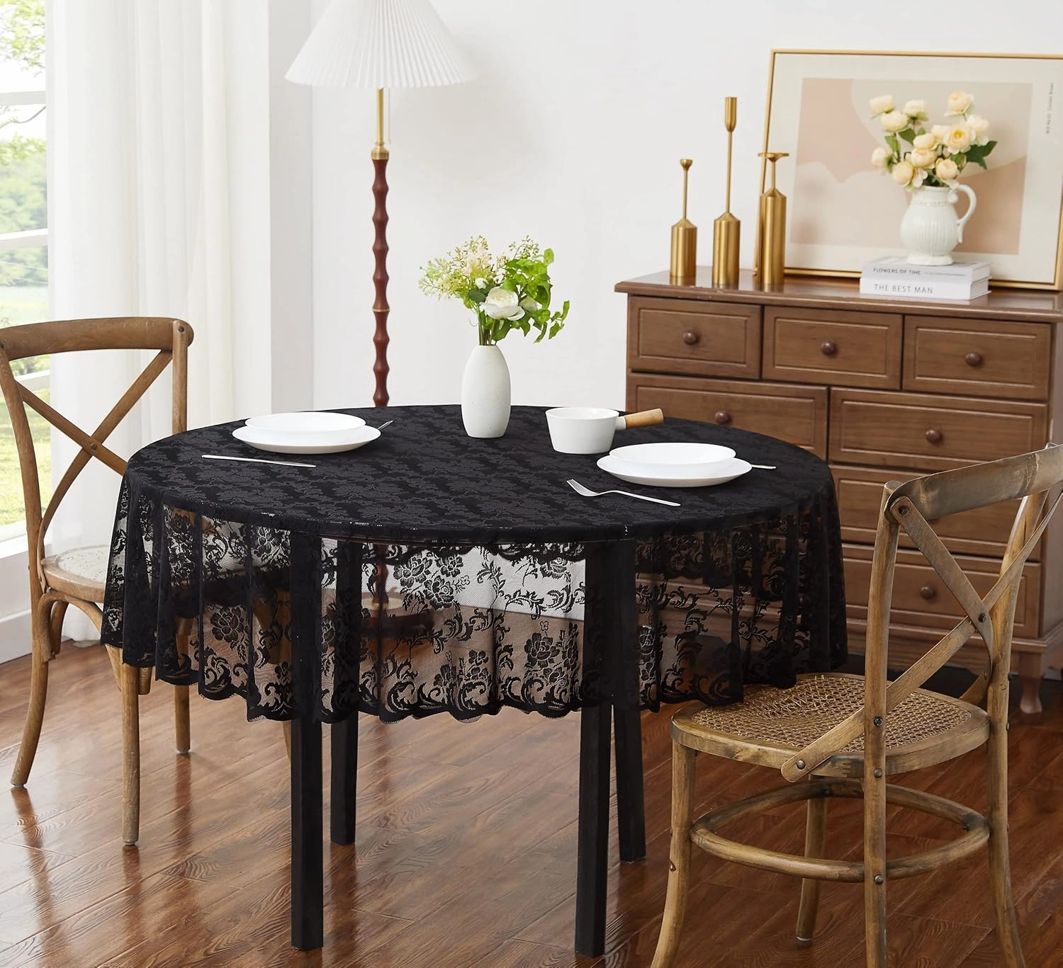 Warm Home Designs Gothic Tablecloth. 70 Inch Black Round Tablecloth. Elegant Lace Tablecloth for Round Tables Features Floral Design for Rustic Kitchen Decor or Wedding Decor. MTC Black Round 70"